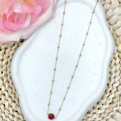Collier avec Perle Rouge