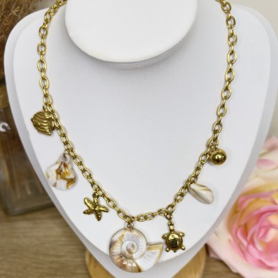 Collier Coquillages et Pampilles
