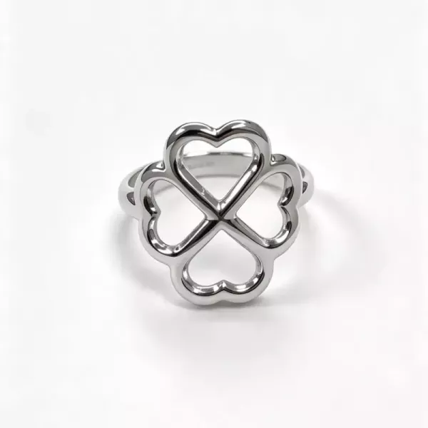 Bague trèfle cœurs ajouré argentée