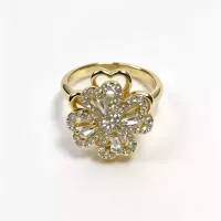 Bague trèfle cœurs sertie de zircons dorée