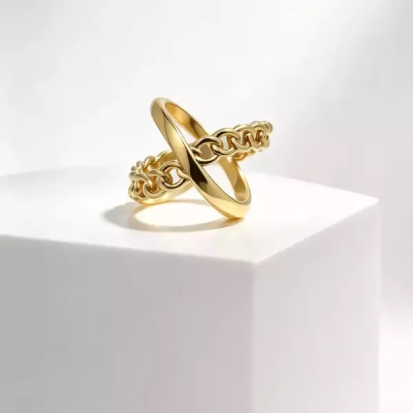 Bague entrelacée maille chaîne dorée