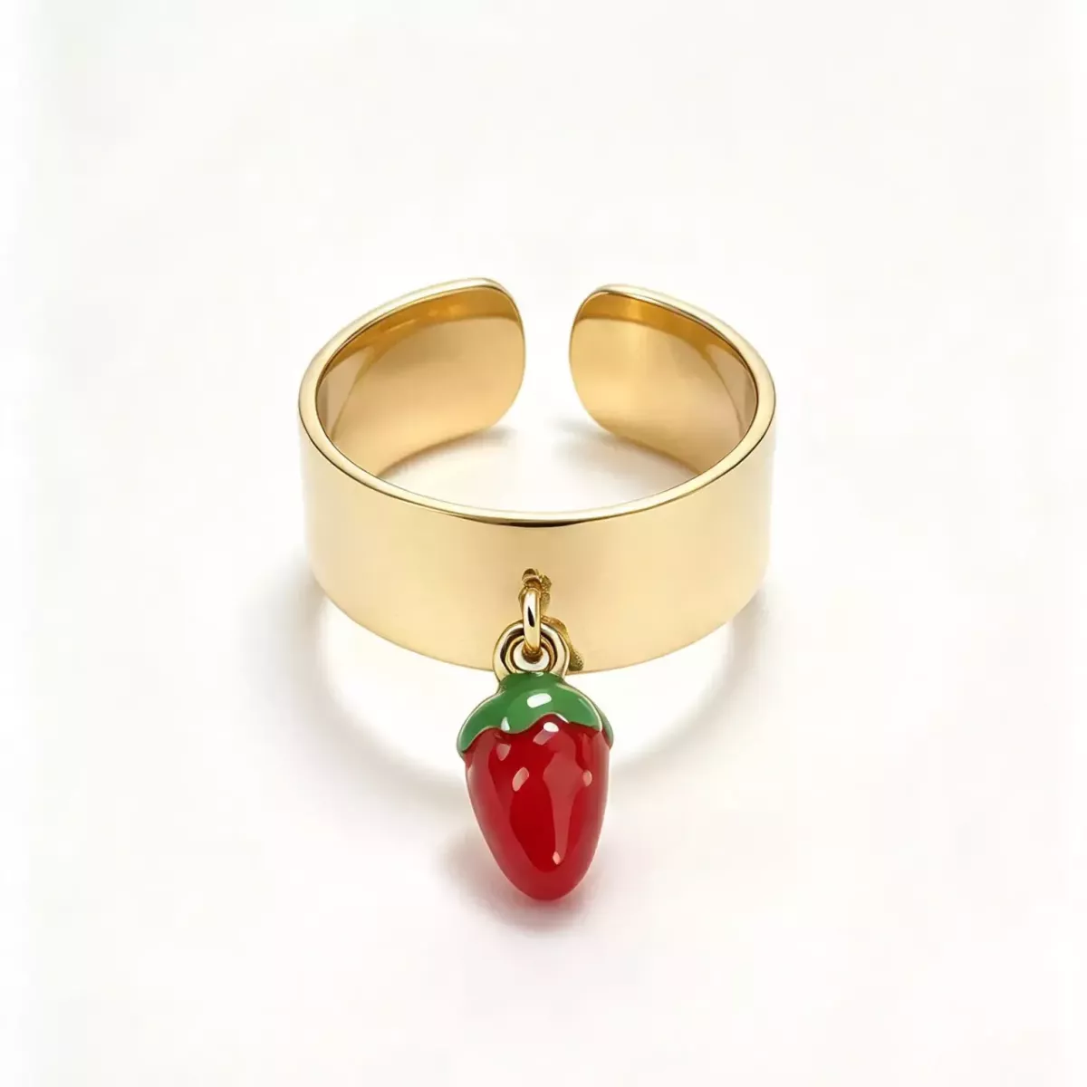 Bague ajustable pampille fraise dorée