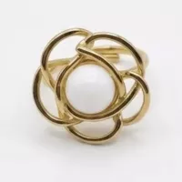 Bague nœud entrelacé perle blanche dorée