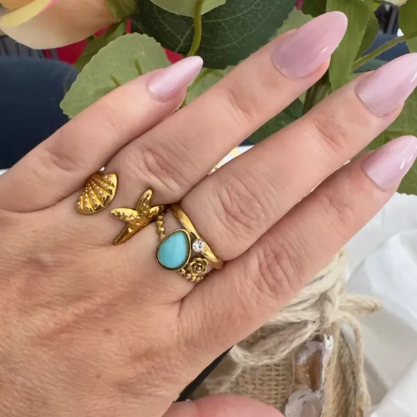 Bague ajustable étoile de mer et coquillage dorée vue 2