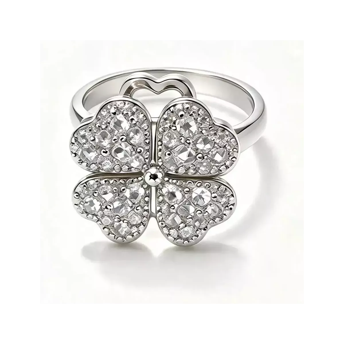 Bague trèfle cœurs pavé de zircons argentée