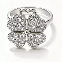 Bague trèfle cœurs pavé de zircons argentée