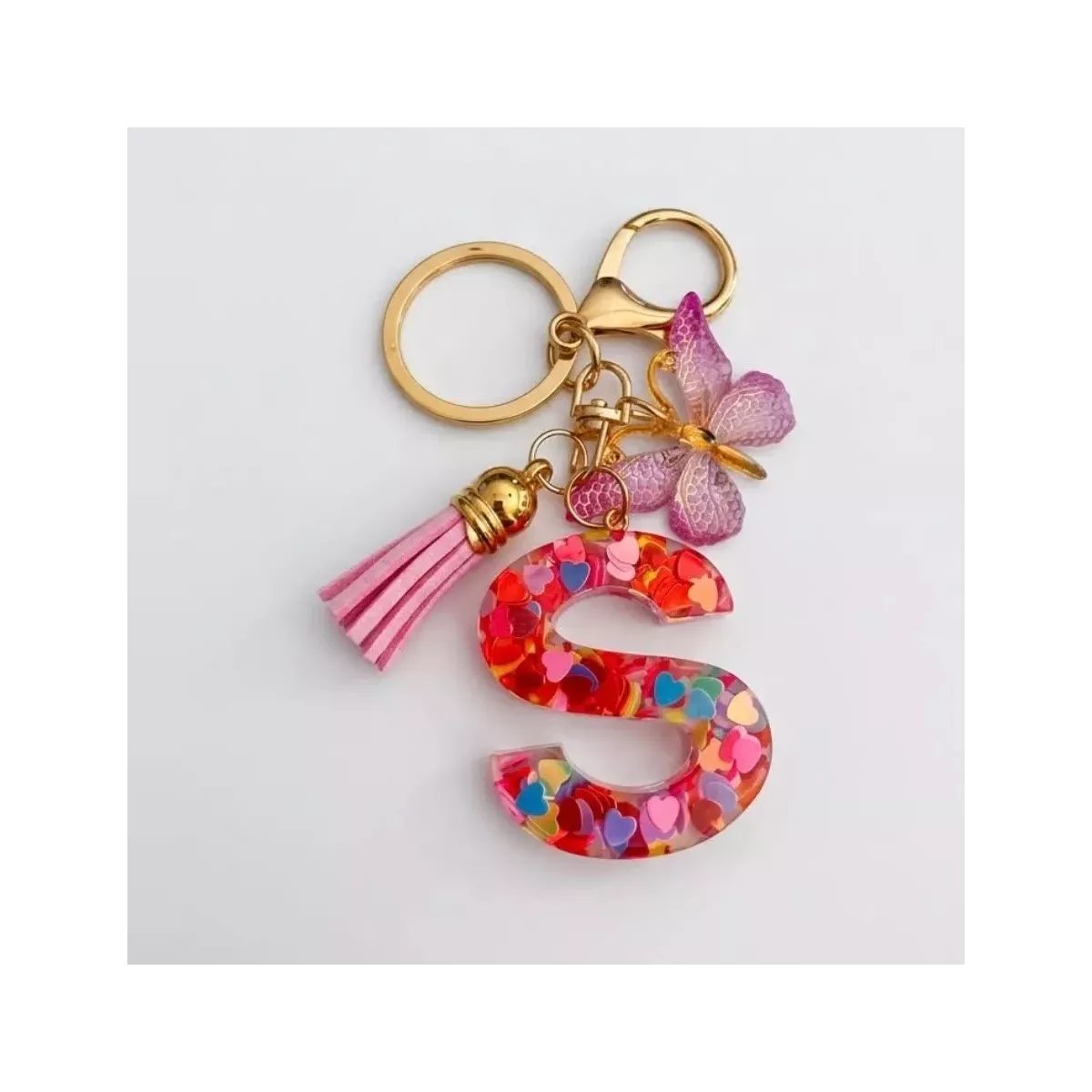 Porte-clés lettre S en résine paillettes cœurs multicolores